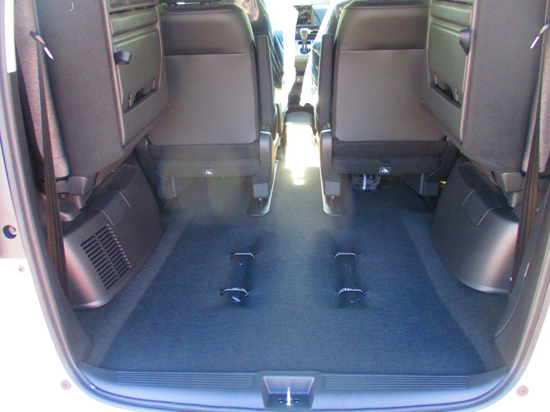 ホンダ フリード 18枚目