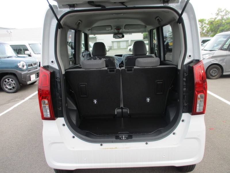 ダイハツ タント 9枚目