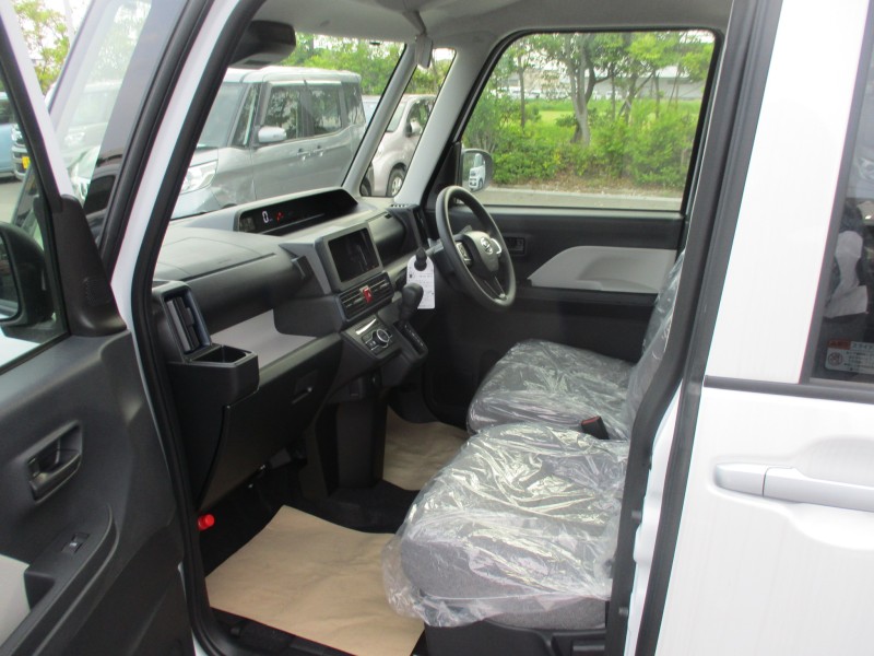 ダイハツ タント 11枚目