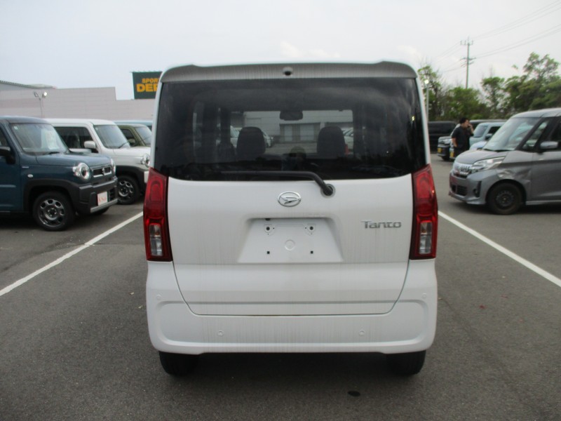 ダイハツ タント 5枚目