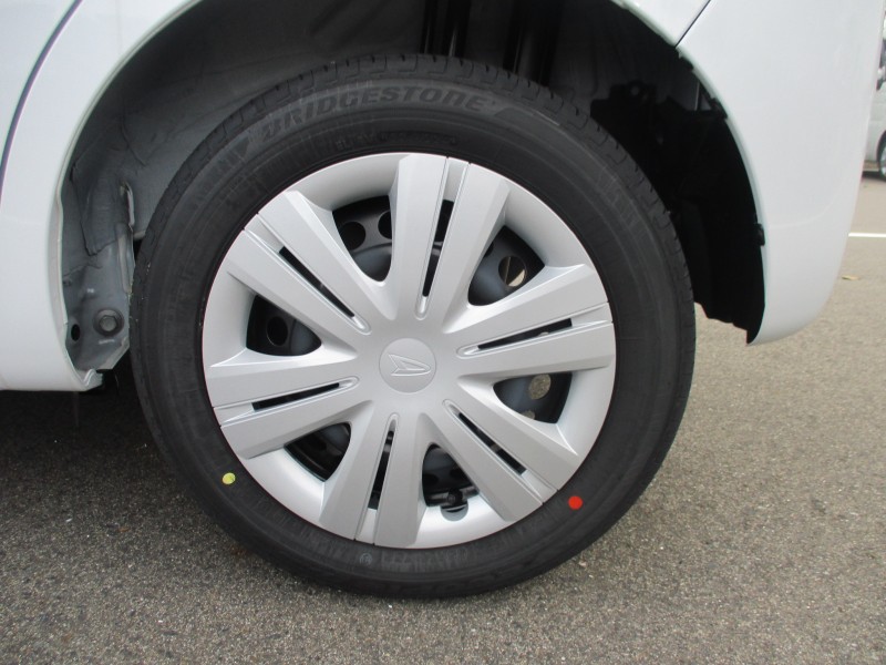 ダイハツ タント 8枚目