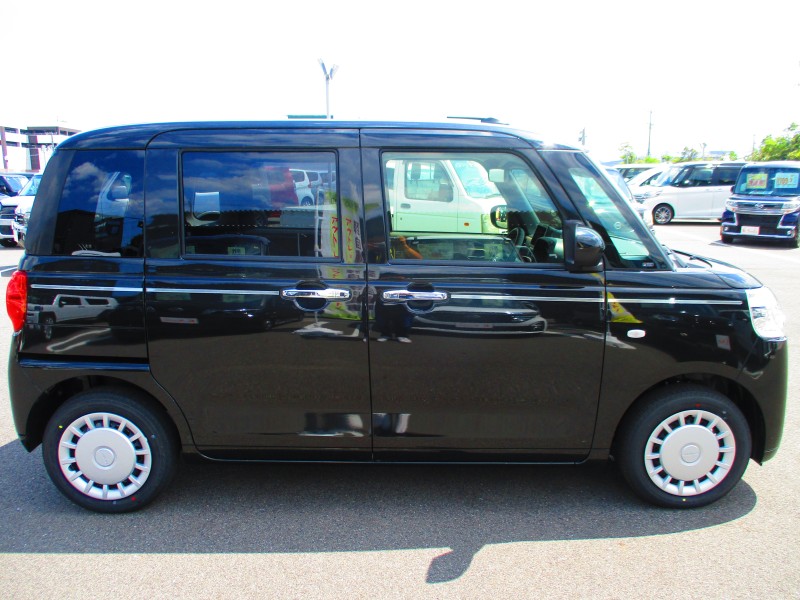 ダイハツ ムーヴキャンバス 3枚目