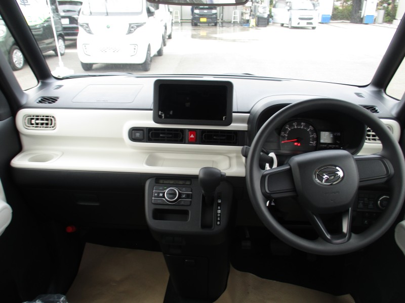 ダイハツ ムーヴキャンバス 10枚目