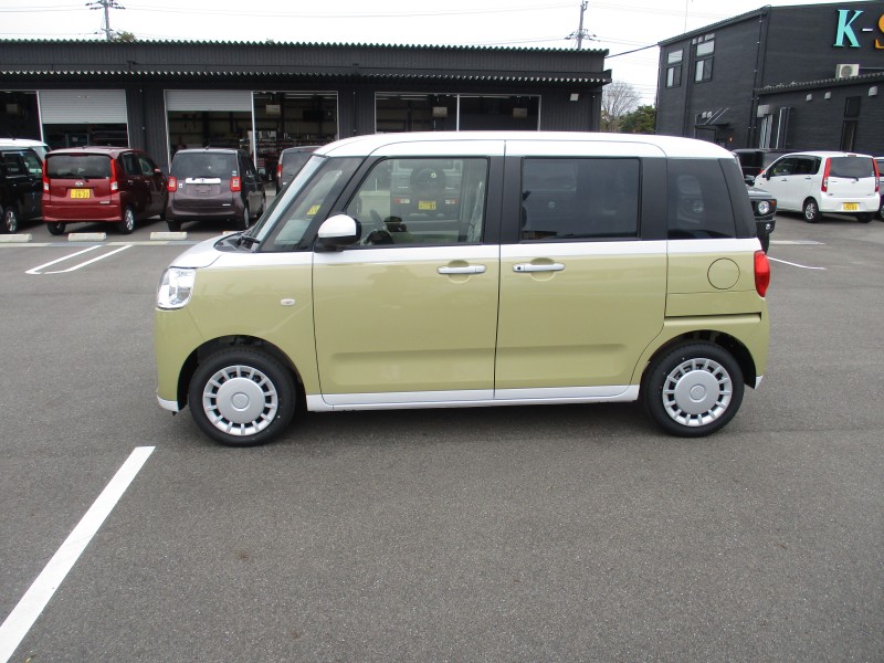 ダイハツ ムーヴキャンバス 7枚目