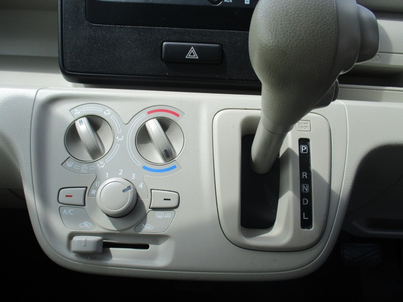 スズキ ワゴンR 16枚目