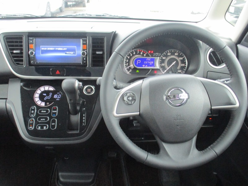 ニッサン デイズルークス 12枚目