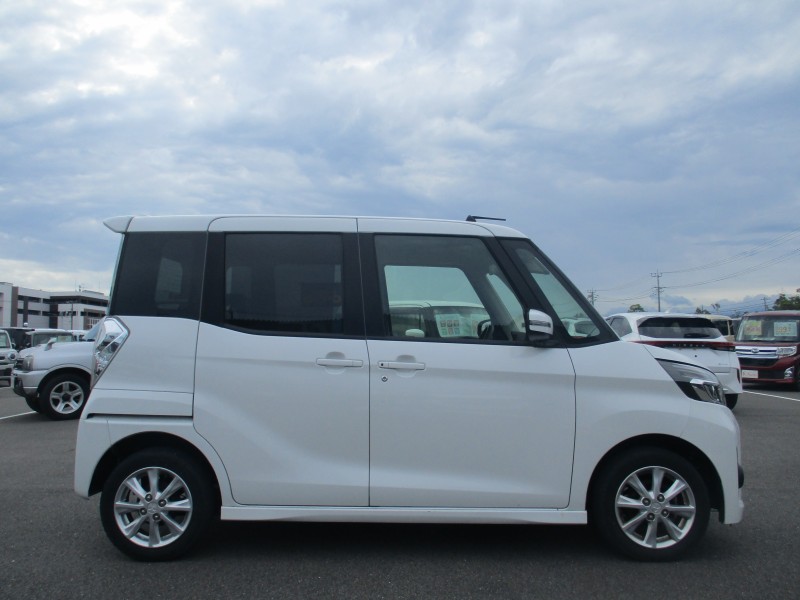 三菱 eKスペース 3枚目