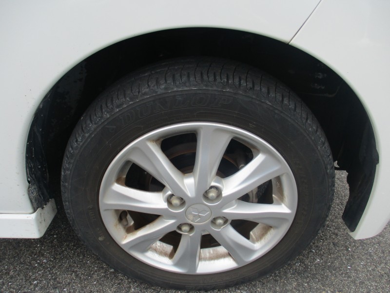 三菱 eKスペース 8枚目