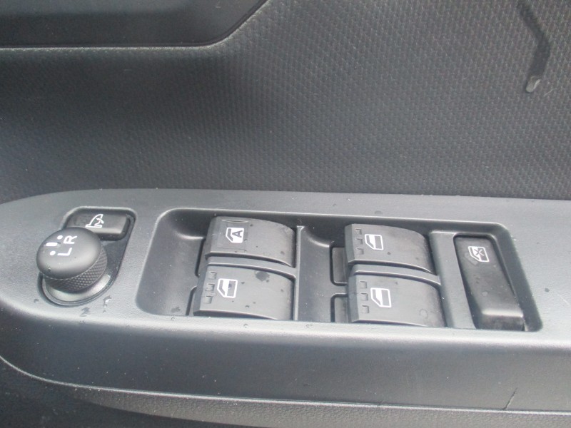 ダイハツ ミライース 17枚目