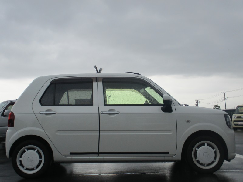 ダイハツ ミラトコット 3枚目