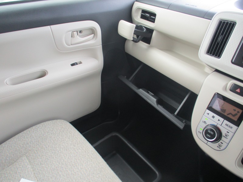 ダイハツ ムーヴキャンバス 15枚目