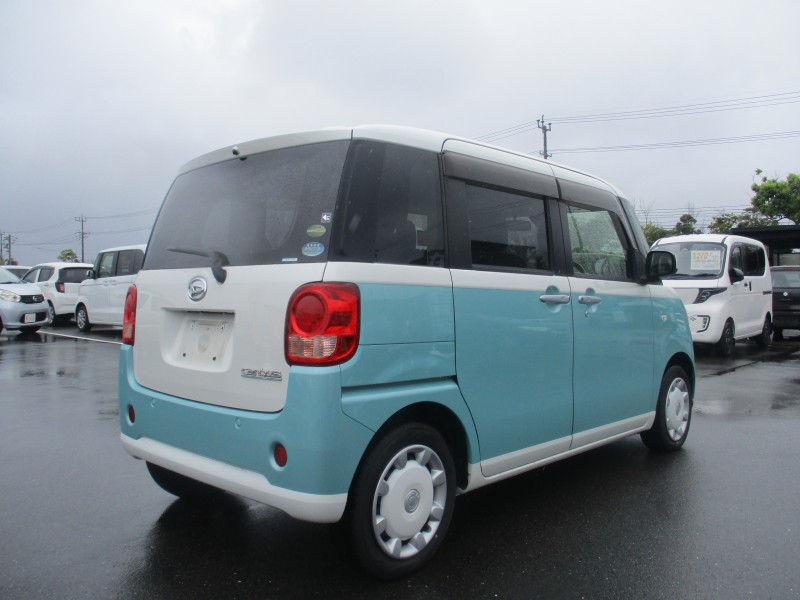 ダイハツ ムーヴキャンバス 4枚目