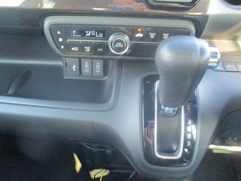 ホンダ N BOX 15枚目