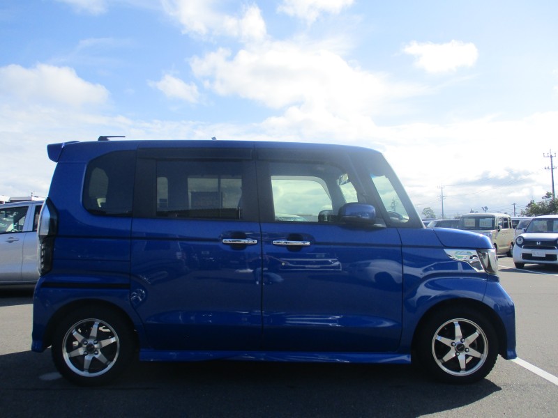 ホンダ N BOX 3枚目