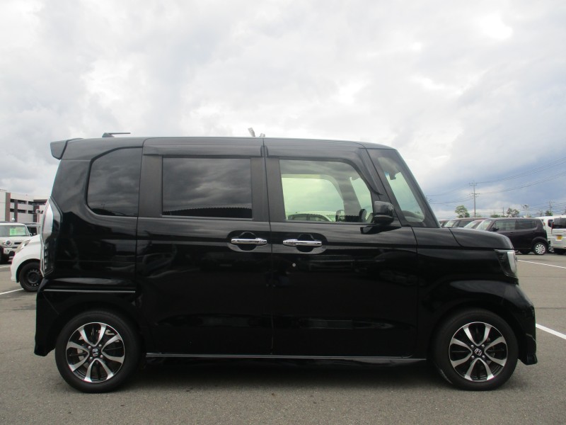 ホンダ N BOX 3枚目