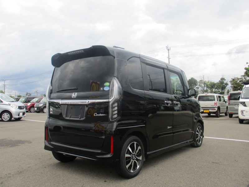 ホンダ N BOX 4枚目