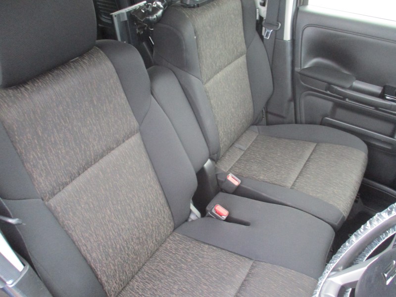 スズキ スペーシア 11枚目