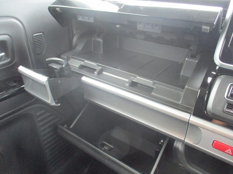 スズキ スペーシア 18枚目