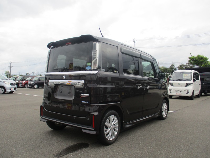 スズキ スペーシア 4枚目