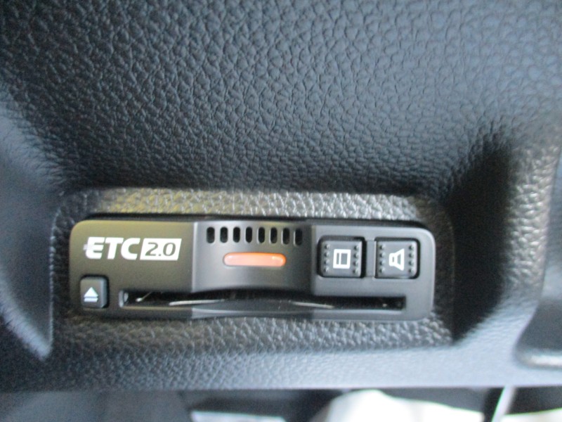 ホンダ ヴェゼル 16枚目