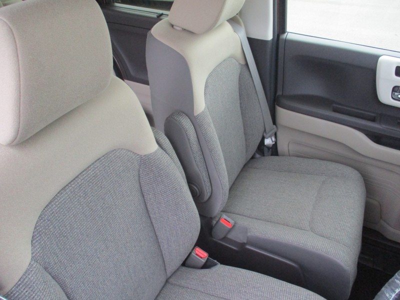 ホンダ N BOX 11枚目