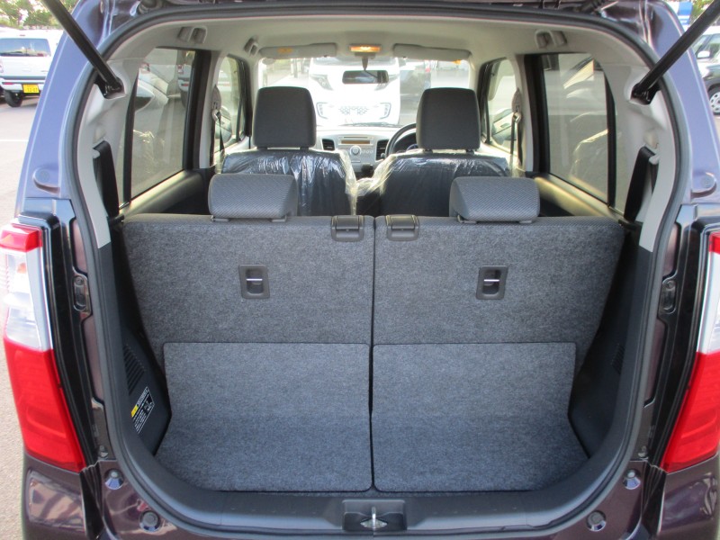 スズキ ワゴンR 9枚目