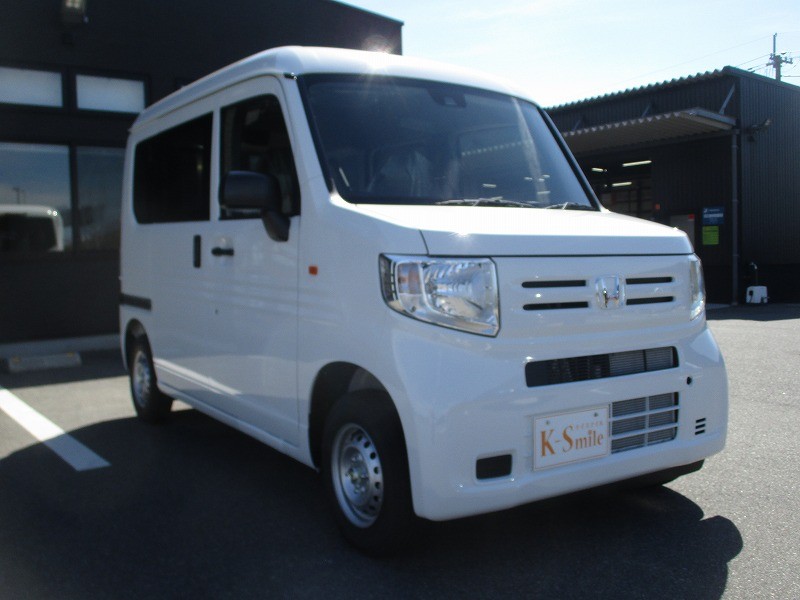 ホンダ N VAN 3枚目