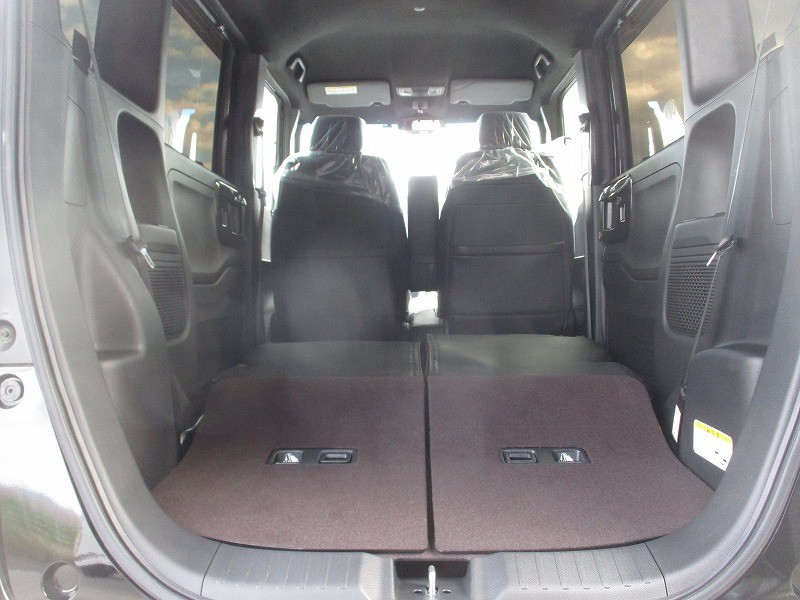 ホンダ N BOX 9枚目