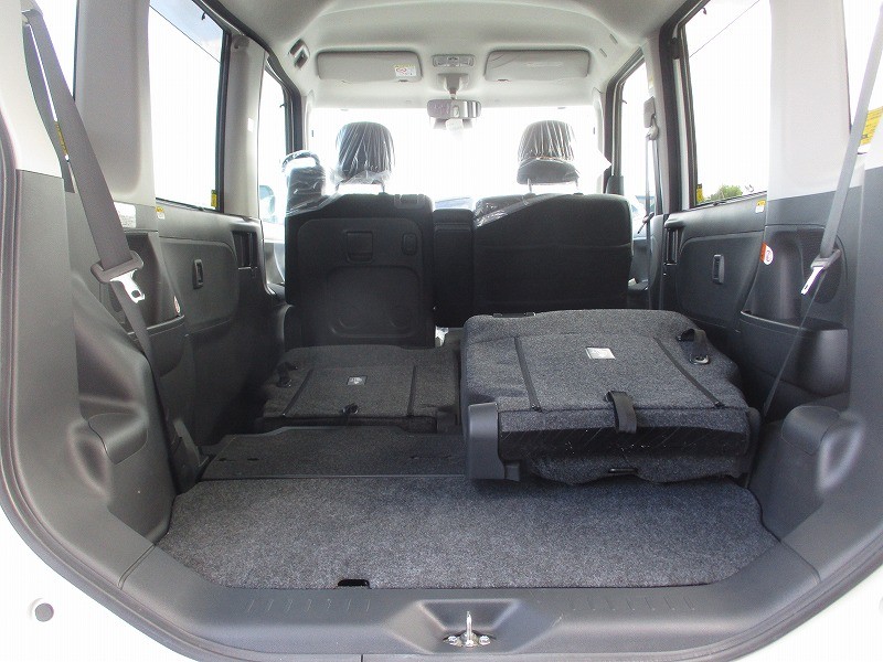 ダイハツ タント 9枚目