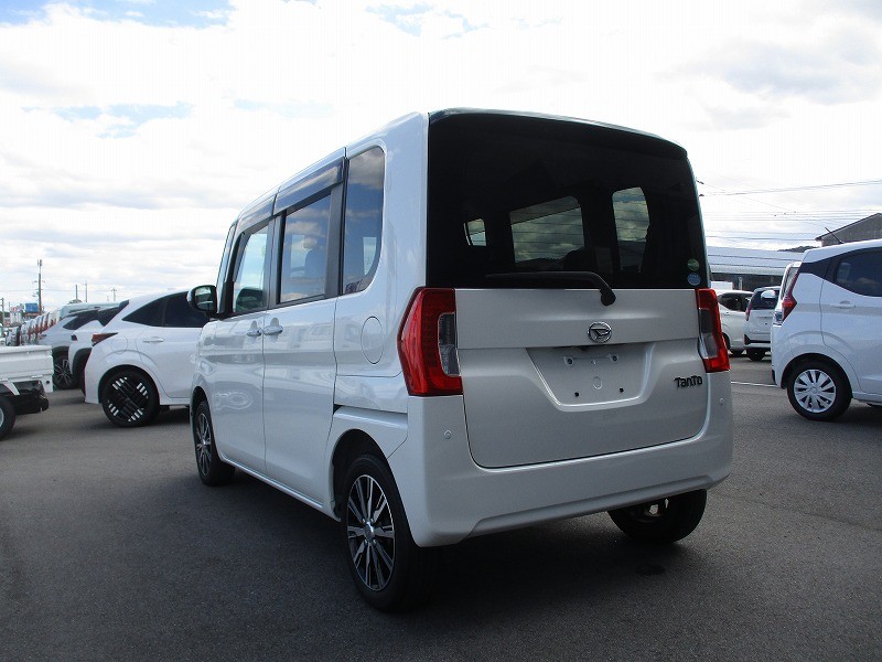 ダイハツ タント 10枚目