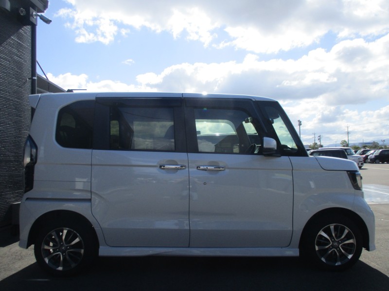 ホンダ N BOX 3枚目