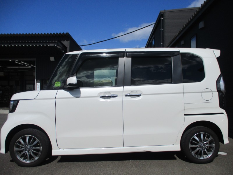 ホンダ N BOX 4枚目