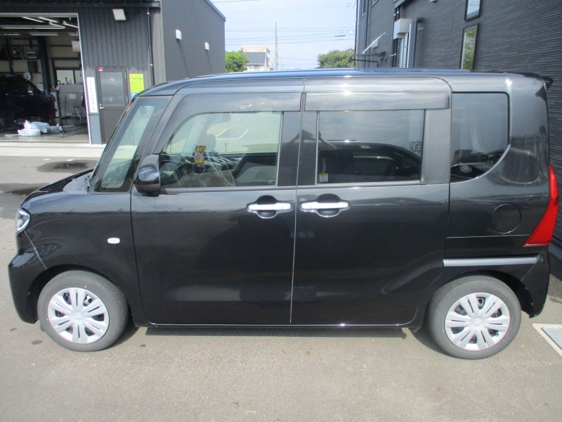 ダイハツ タント 4枚目