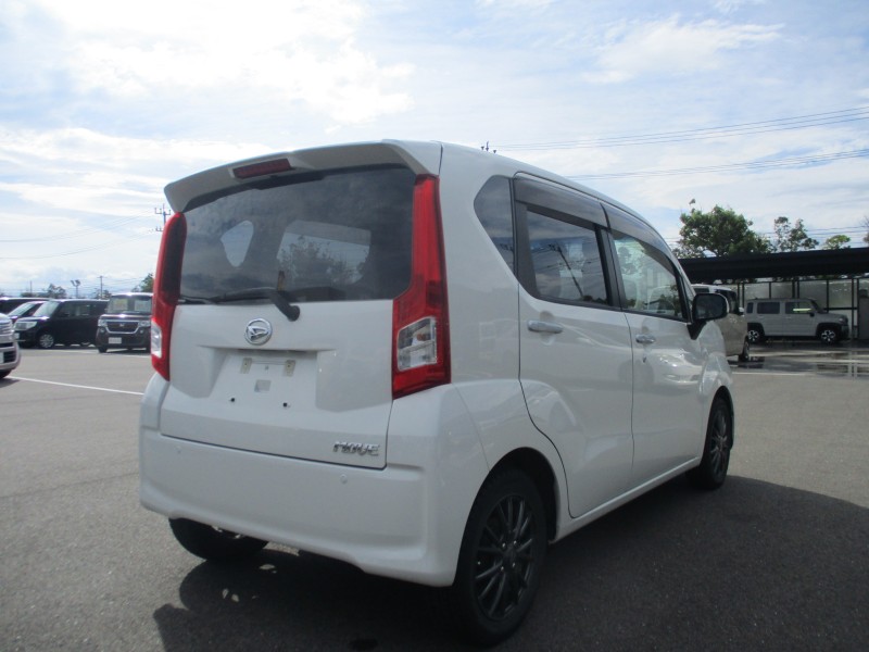 ダイハツ ムーヴ 4枚目