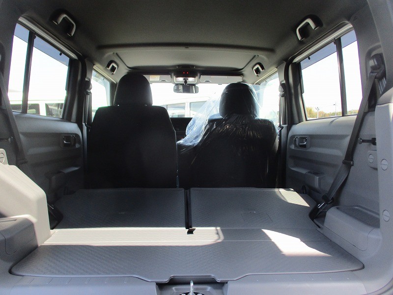 ダイハツ タフト 9枚目