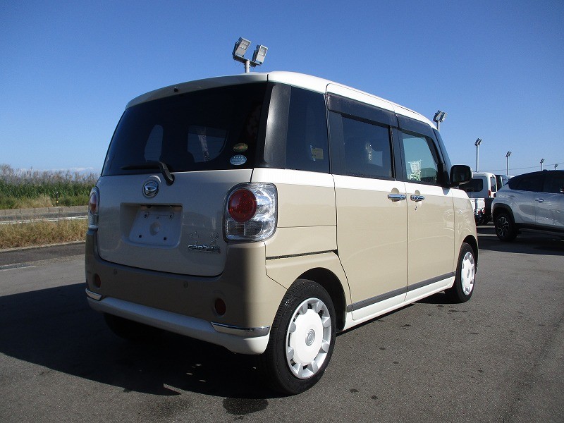 ダイハツ ムーヴキャンバス 5枚目