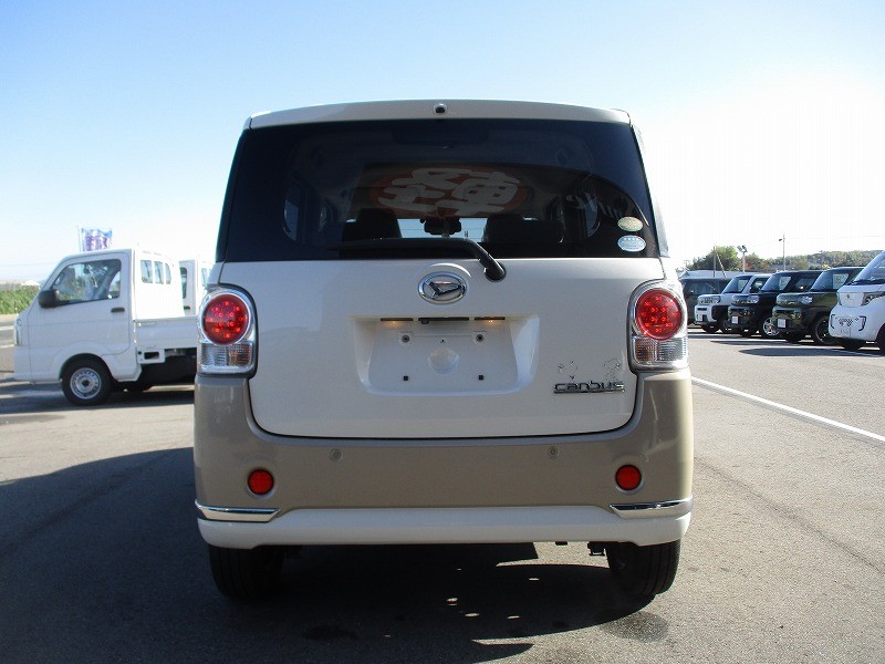 ダイハツ ムーヴキャンバス 6枚目