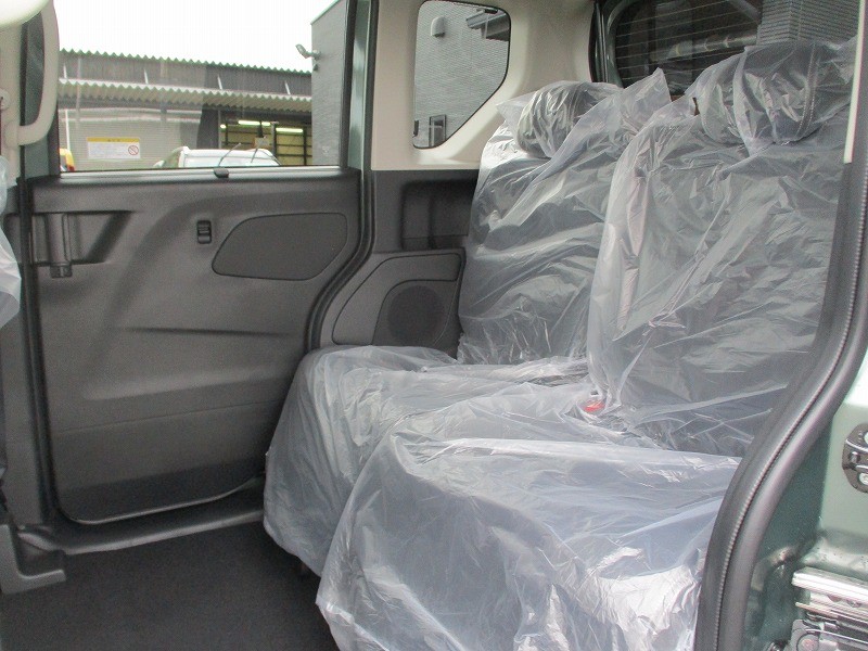 三菱 デリカミニ 13枚目