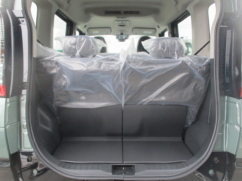 三菱 デリカミニ 8枚目