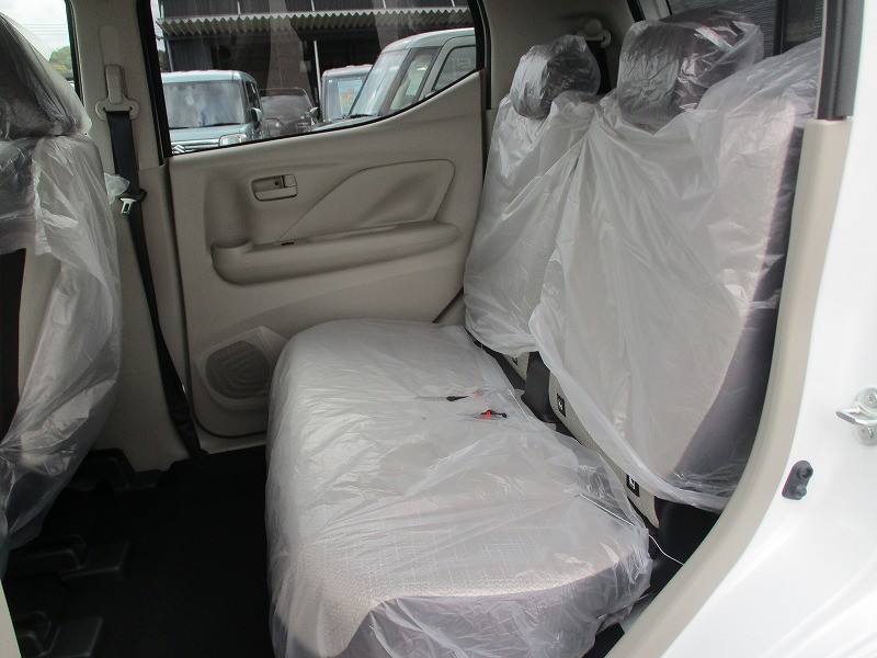 三菱 eKワゴン 13枚目