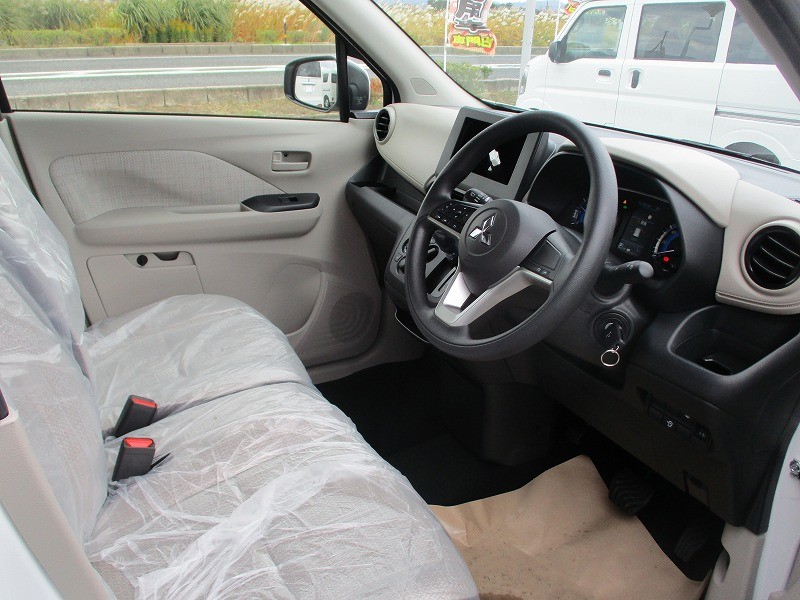 三菱 eKワゴン 15枚目