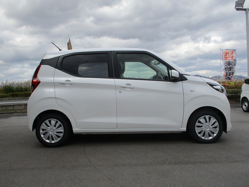 三菱 eKワゴン 4枚目