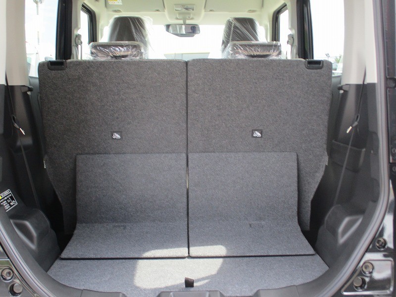 スズキ スペーシア 7枚目