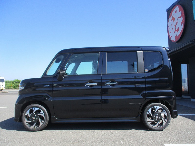 スズキ スペーシア 10枚目