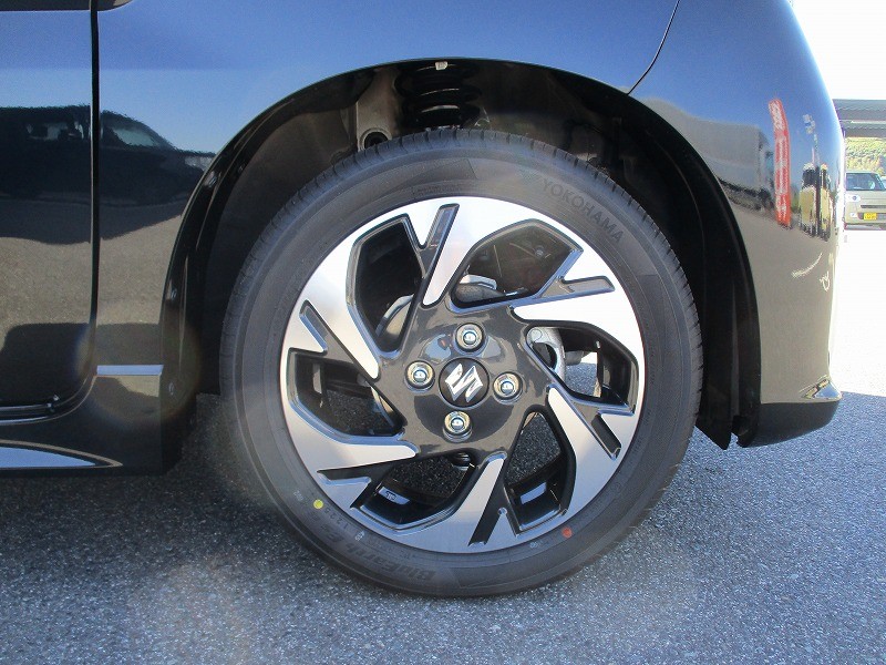 スズキ スペーシア 1枚目