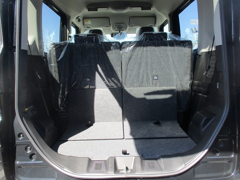 スズキ スペーシア 7枚目