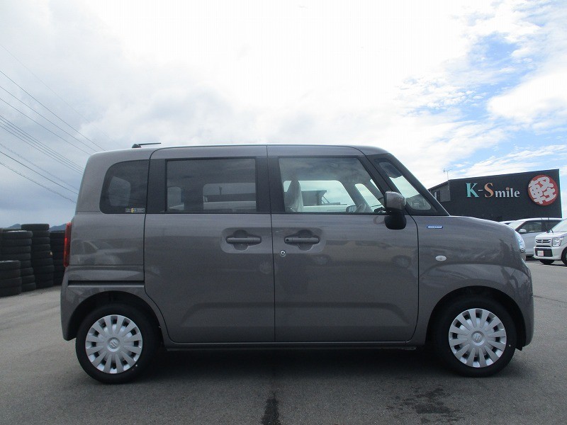 スズキ ワゴンRスマイル 4枚目