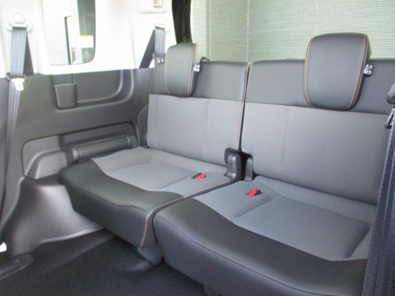 ホンダ フリード 13枚目