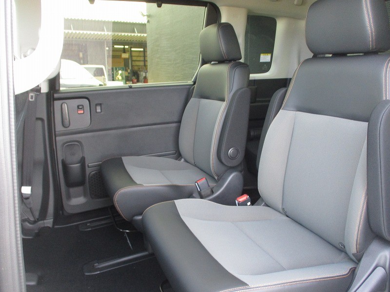 ホンダ フリード 14枚目