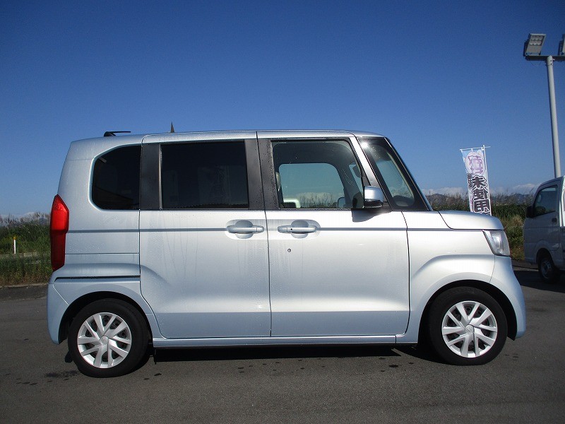 ホンダ N BOX 3枚目
